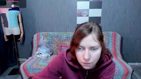 Ella online show from October 1, 2025, 7:25 am