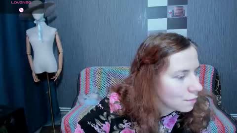 Ella online show from October 17, 2025, 6:49 am