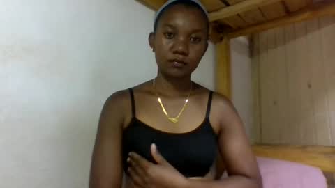 Snapshot of paatriy chatting on February 22, 2026, 7:01 pm paatriy online show from February 22, 2026, 7:01 pm