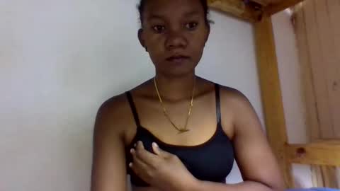 Snapshot of paatriy chatting on March 2, 2026, 6:03 am paatriy online show from March 2, 2026, 6:03 am