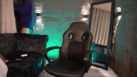 Snapshot of pablo_russoo chatting on February 18, 2026, 2:07 am pablo online show from February 18, 2026, 2:07 am