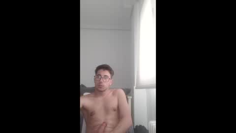 pabloherraizsoria1707 online show from April 26, 2026, 5:32 pm