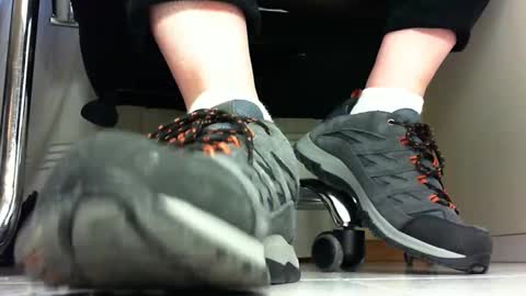 Pablo Meness online show from February 12, 2025, 4:33 pm