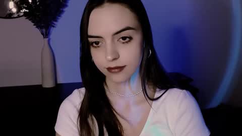 Iris online show from February 3, 2025, 2:13 pm