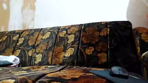 Snapshot of pakito_88 chatting on December 4, 2025, 12:03 pm Alex online show from December 4, 2025, 12:03 pm