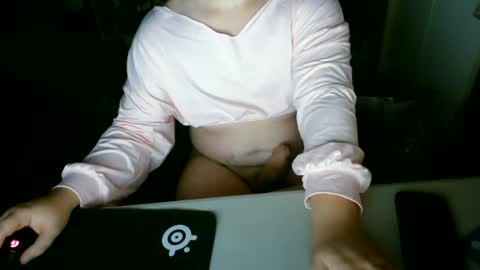 pale_prince67 online show from July 12, 2026, 5:20 am