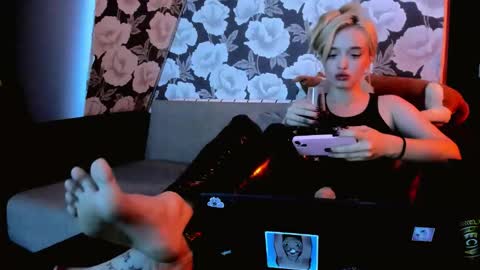 palmer_haze online show from November 13, 2025, 8:41 pm