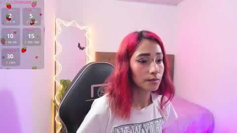 palmerfox_tay online show from November 7, 2025, 3:28 am