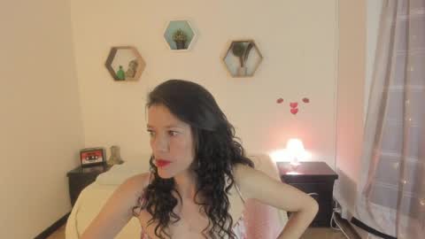 Snapshot of paloma_victory chatting on April 26, 2026, 5:43 pm Paloma online show from April 26, 2026, 5:43 pm
