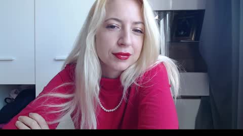 BABE online show from October 10, 2025, 7:07 am