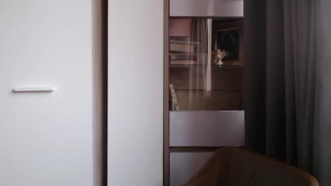 BABE online show from November 22, 2025, 6:23 am