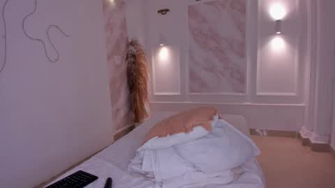 Snapshot of pamela_78_ chatting on October 24, 2025, 7:43 pm pamela online show from October 24, 2025, 7:43 pm