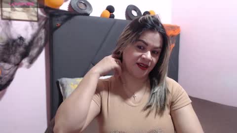pamela_echeverria online show from October 20, 2025, 10:27 am