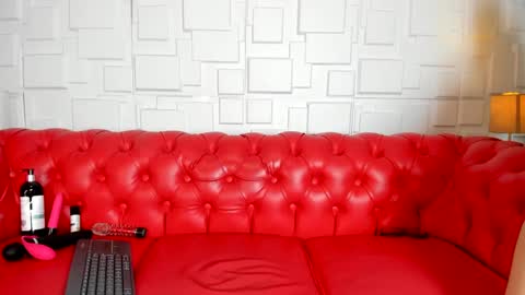 pamela_gaviria01 online show from January 8, 2025, 4:44 pm