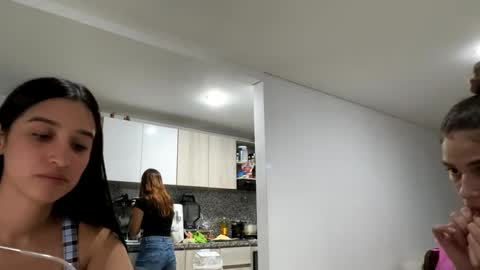 pamela_milleer online show from September 24, 2025, 12:47 am