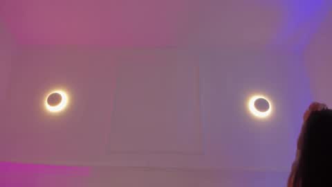 Manuela online show from October 28, 2025, 11:47 am