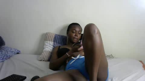 Snapshot of pamelacreed7 chatting on February 17, 2025, 5:32 pm pamela online show from February 17, 2025, 5:32 pm