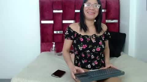 pamelacruzthx online show from October 11, 2025, 1:49 am