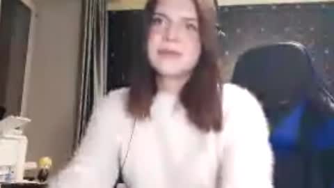 Pamela online show from October 6, 2025, 1:08 pm