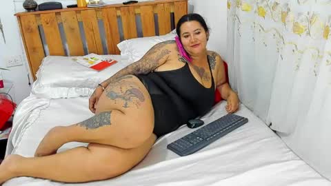 Snapshot of pamelaruiizz3 chatting on April 24, 2026, 10:01 pm Pamela online show from April 24, 2026, 10:01 pm