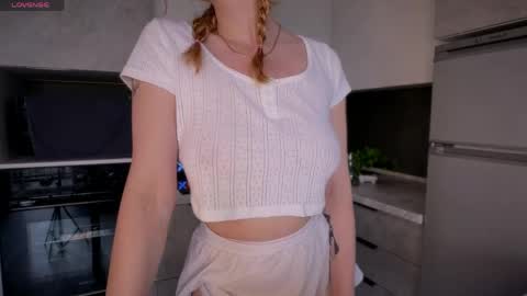 Diana online show from May 30, 2026, 3:47 am