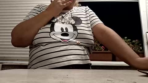 angel hris online show from November 5, 2025, 8:09 pm