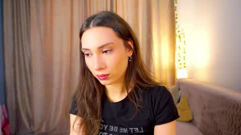 daniella online show from March 22, 2026, 8:07 am