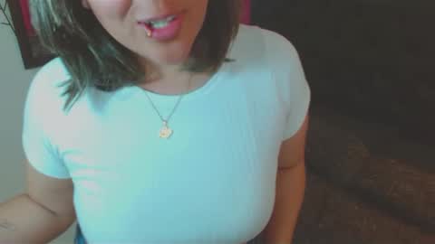 Snapshot of pandoracherry chatting on December 14, 2024, 12:55 pm Pandora online show from December 14, 2024, 12:55 pm