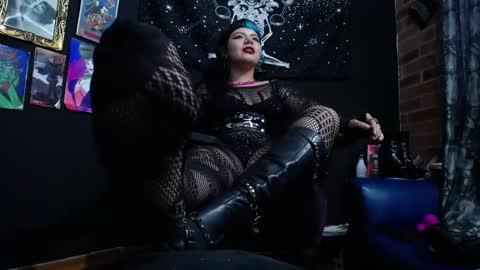       online show from February 11, 2025, 9:03 pm