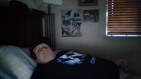 Snapshot of panos678442 chatting on February 16, 2026, 1:40 pm panos online show from February 16, 2026, 1:40 pm