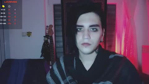 In bio online show from October 20, 2025, 9:15 pm