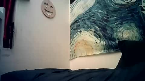 PantsLessTraveler online show from December 16, 2024, 5:49 am