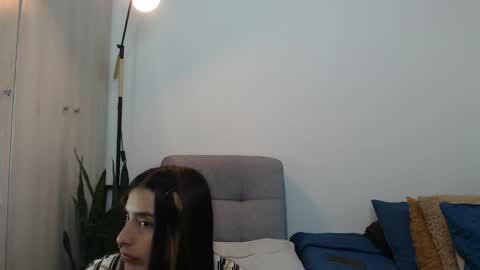 pantyhose_xxx_ online show from April 7, 2026, 3:56 pm