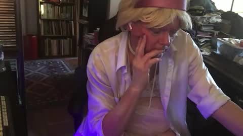 Snapshot of pantyvloletlace chatting on March 1, 2026, 10:12 pm Pantyvioletlace online show from March 1, 2026, 10:12 pm