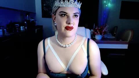 Sarina Williams online show from October 15, 2025, 11:21 am