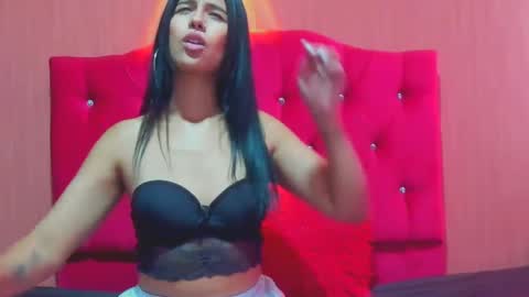 Paola Turner online show from January 27, 2025, 5:58 pm