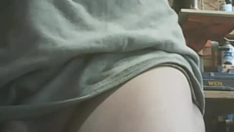 papajb70 online show from December 22, 2025, 2:08 am