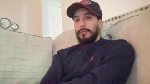 papicubano_guapo23cm online show from February 16, 2026, 4:03 pm