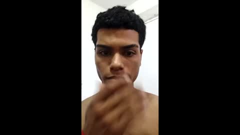 Snapshot of papiyosue chatting on January 5, 2026, 5:49 pm papiyosue online show from January 5, 2026, 5:49 pm