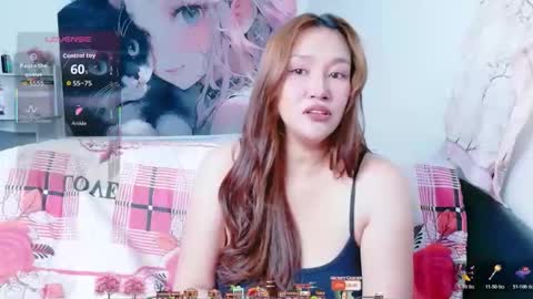 paprouw112 online show from February 22, 2026, 1:53 pm