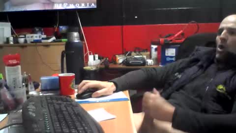 Snapshot of pareja74vlc chatting on February 19, 2026, 2:35 pm pareja74vlc online show from February 19, 2026, 2:35 pm