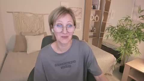 Paris online show from October 26, 2025, 8:26 pm