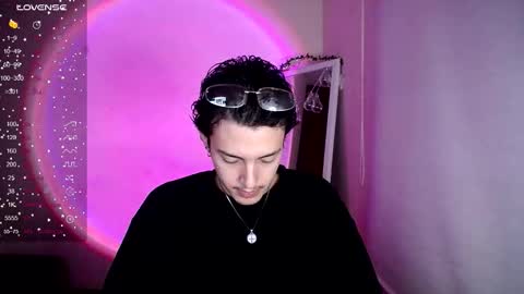 Snapshot of parker_222 chatting on February 14, 2026, 2:30 am parker_222 online show from February 14, 2026, 2:30 am