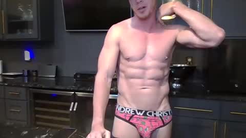Snapshot of parkerflexes chatting on April 21, 2026, 1:50 pm Parker online show from April 21, 2026, 1:50 pm