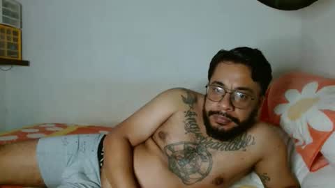 Snapshot of partisano77 chatting on January 2, 2025, 6:40 am Partisano77 online show from January 2, 2025, 6:40 am