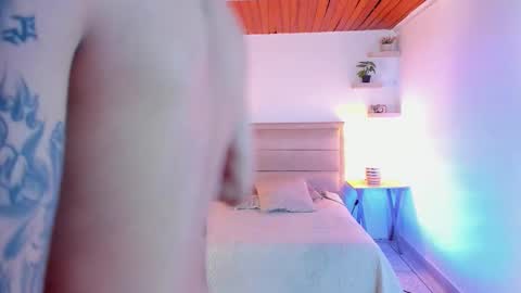 Andres Nataly Clarck And Paco online show from November 15, 2025, 2:53 am