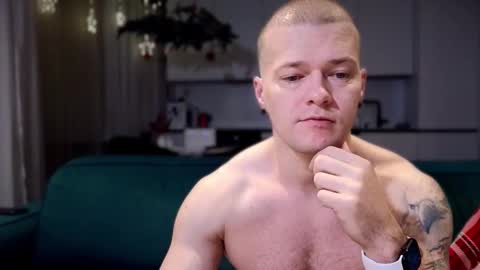 Pashka online show from January 6, 2026, 6:39 am