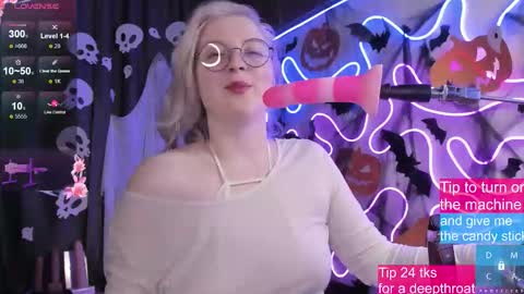 LunaAlan online show from November 9, 2025, 4:00 am