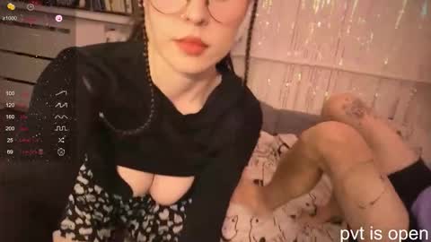 Snapshot of passiondesire_ chatting on February 13, 2026, 3:30 pm Zoe online show from February 13, 2026, 3:30 pm