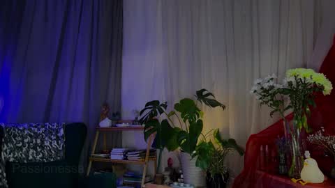 Call me Miss Alice Careful Passion Queen online show from December 2, 2025, 11:04 am